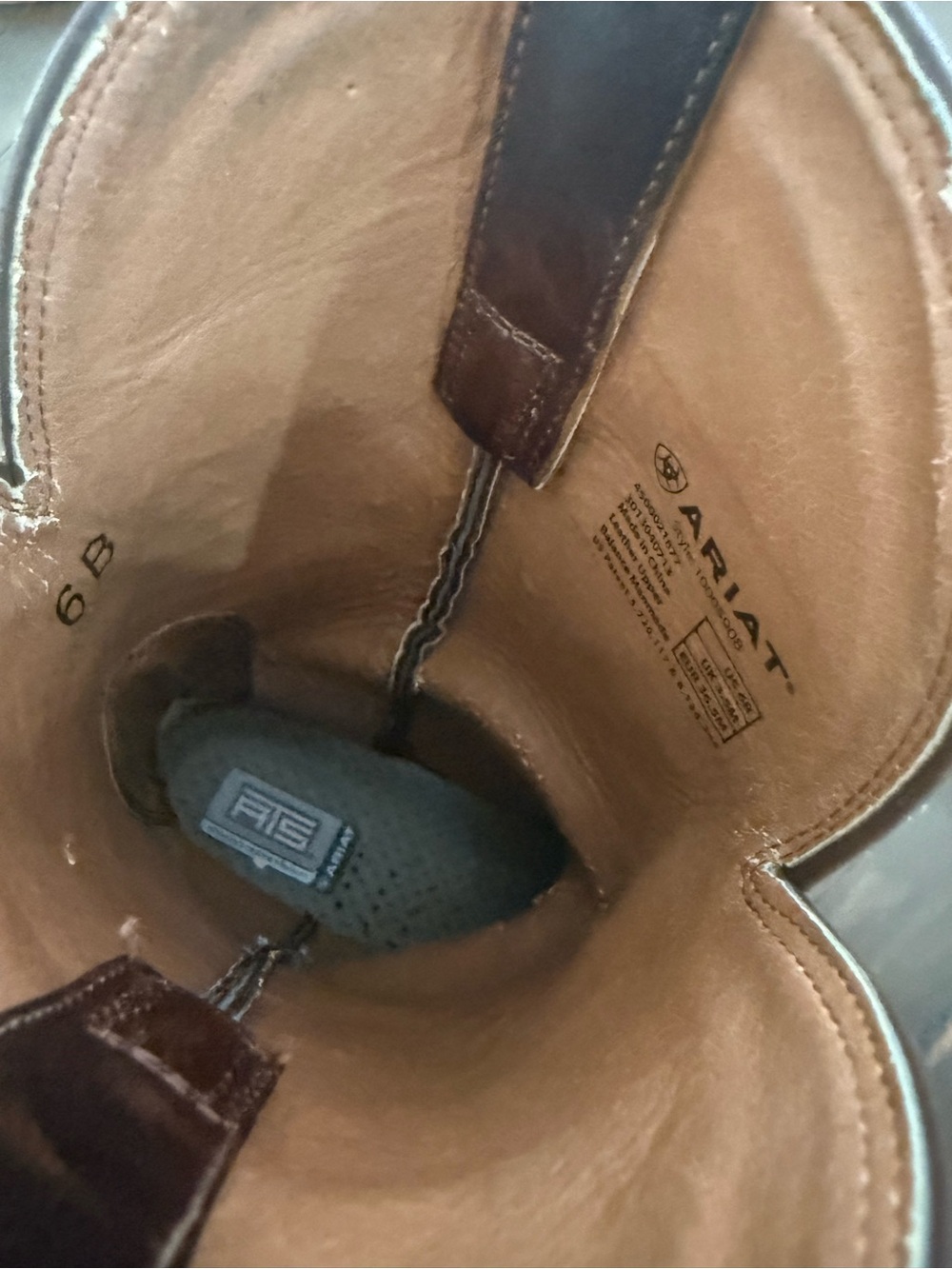 Brown Leather Embroidered Cowboy Boots 6. - Picture 6 of 11